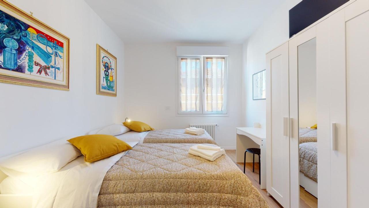 Avantgard Rooms S. Orsola โบโลญญา ภายนอก รูปภาพ